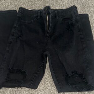 Black American Eagle Ripped Jeans